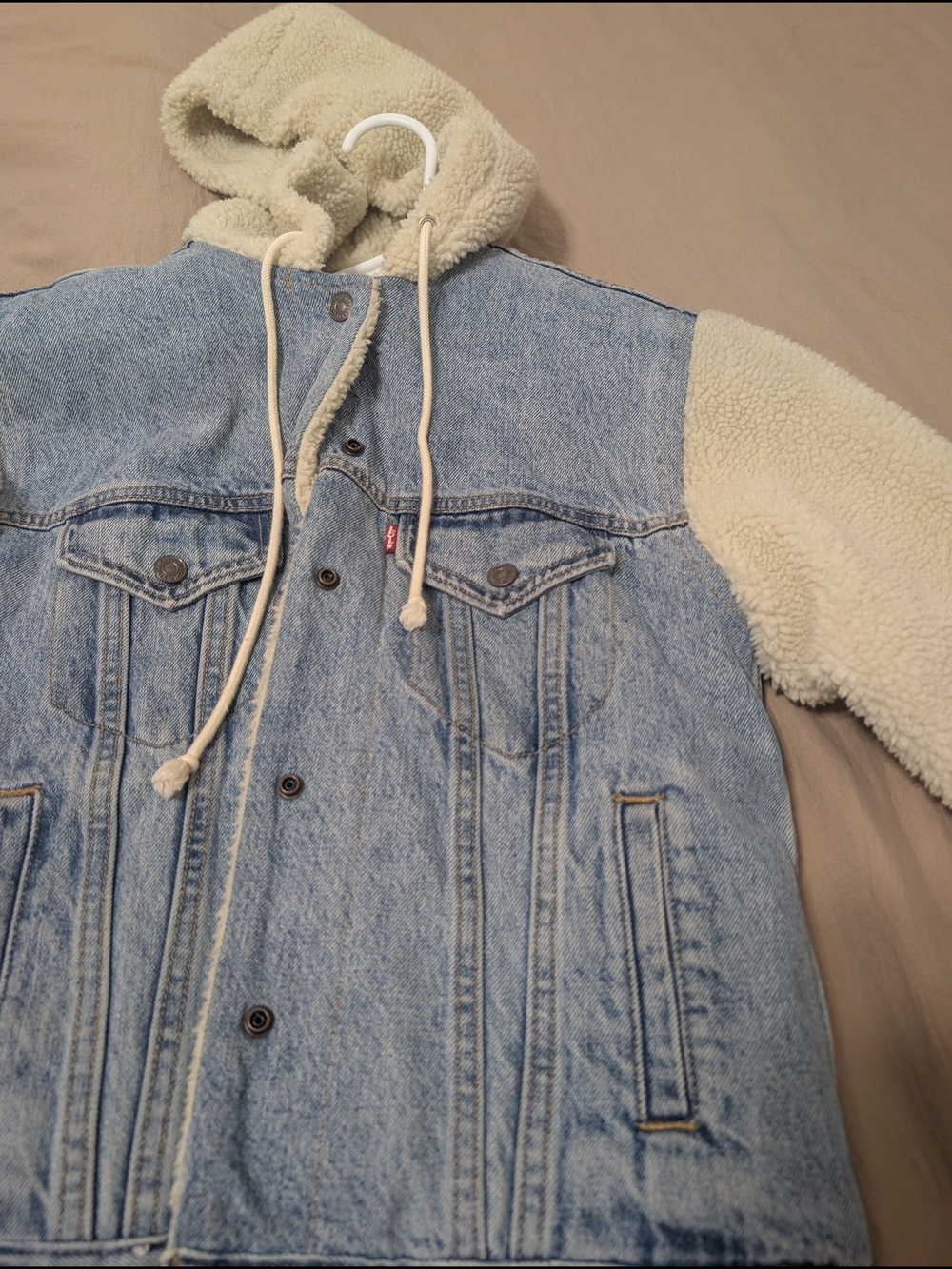 Levi's light blue denim jacket with cream sherpa hood & sleeves